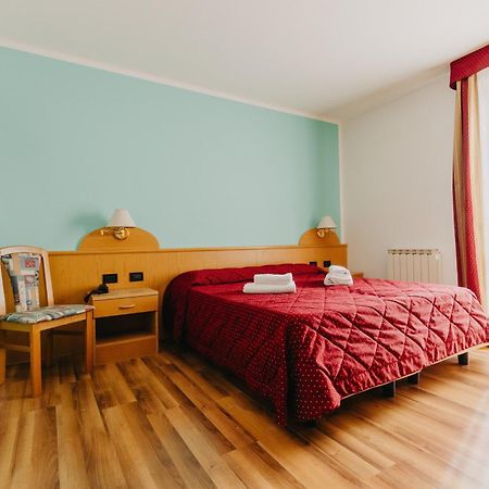 Hotel Spera Strigno Esterno foto