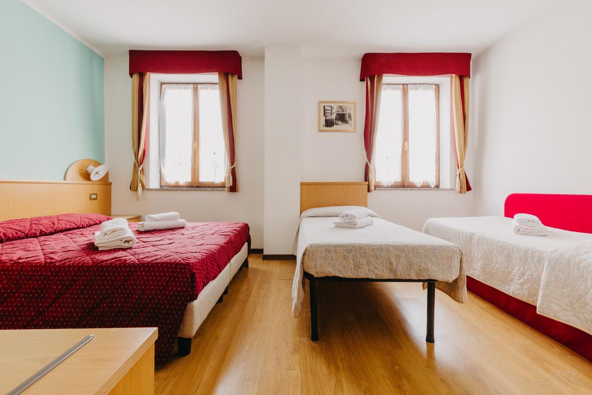 Hotel Spera Strigno Esterno foto